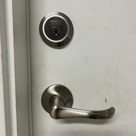 5dfd9bbf-026c-48d9-890d-0ff9d8f9b494